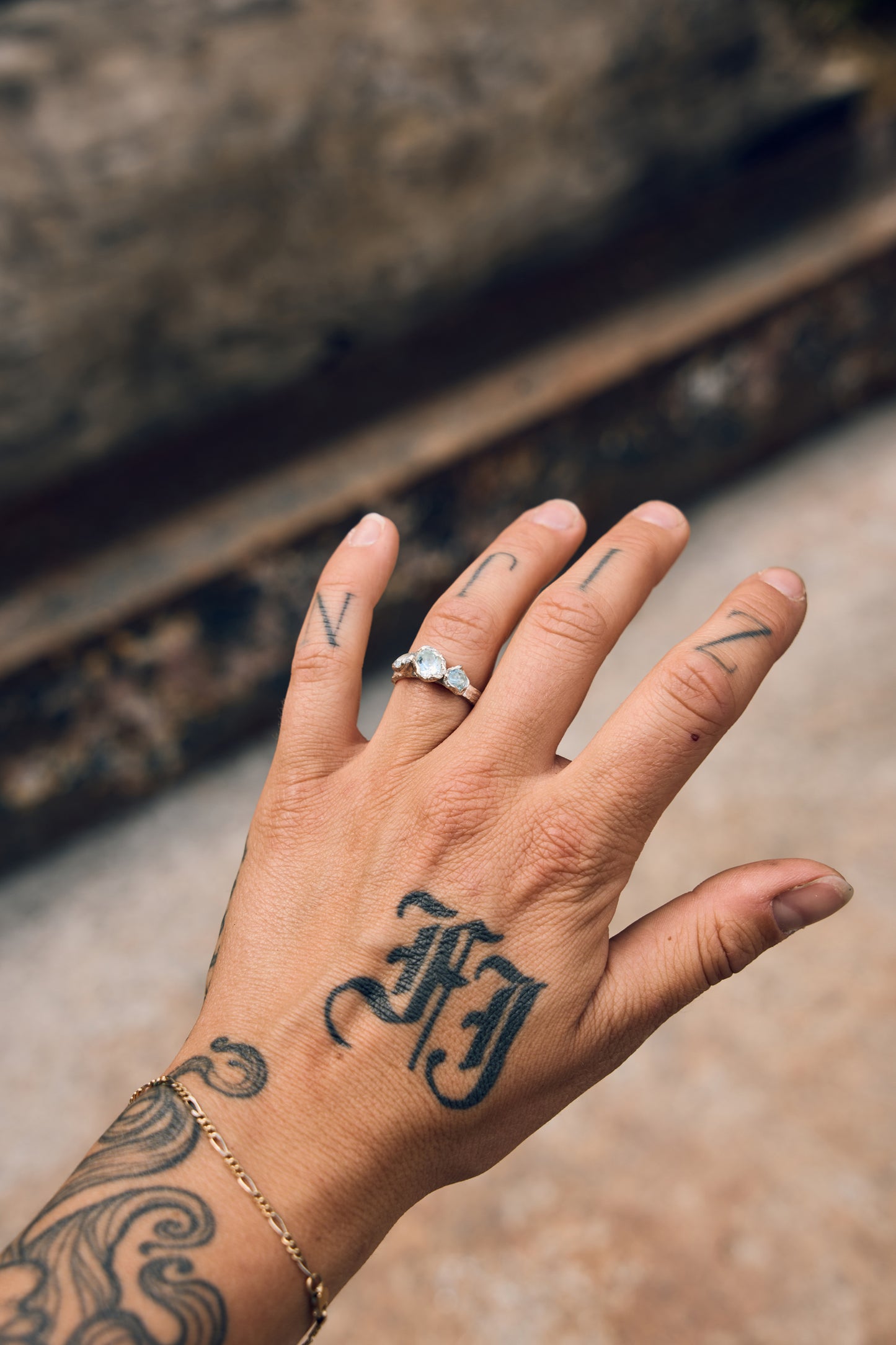 LOT ring 3 delen